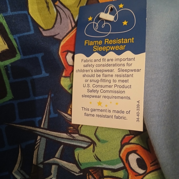 Two XS Boy Pajama Sets - Picture 7 of 11